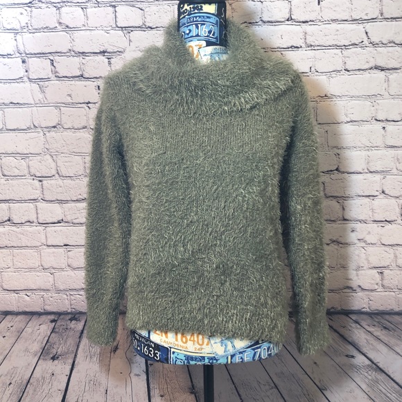 Pink Rose Fuzzy Green Sweater Medium cowl neck (adjustable) - Picture 1 of 10